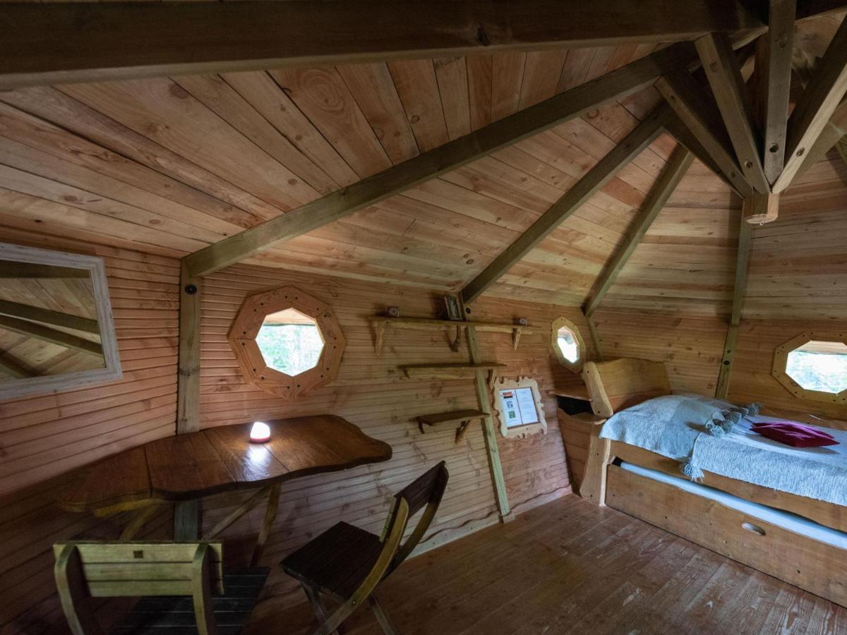 Les Cabanes De Labrousse Saint-Julien-Labrousse エクステリア 写真